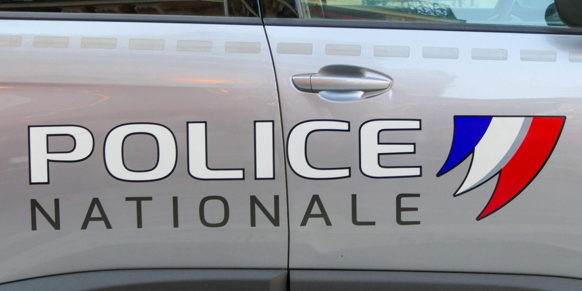 Copil de 9 ani, ținut captiv de tată în dubă în Franța: Subnutrit și incapabil să meargă