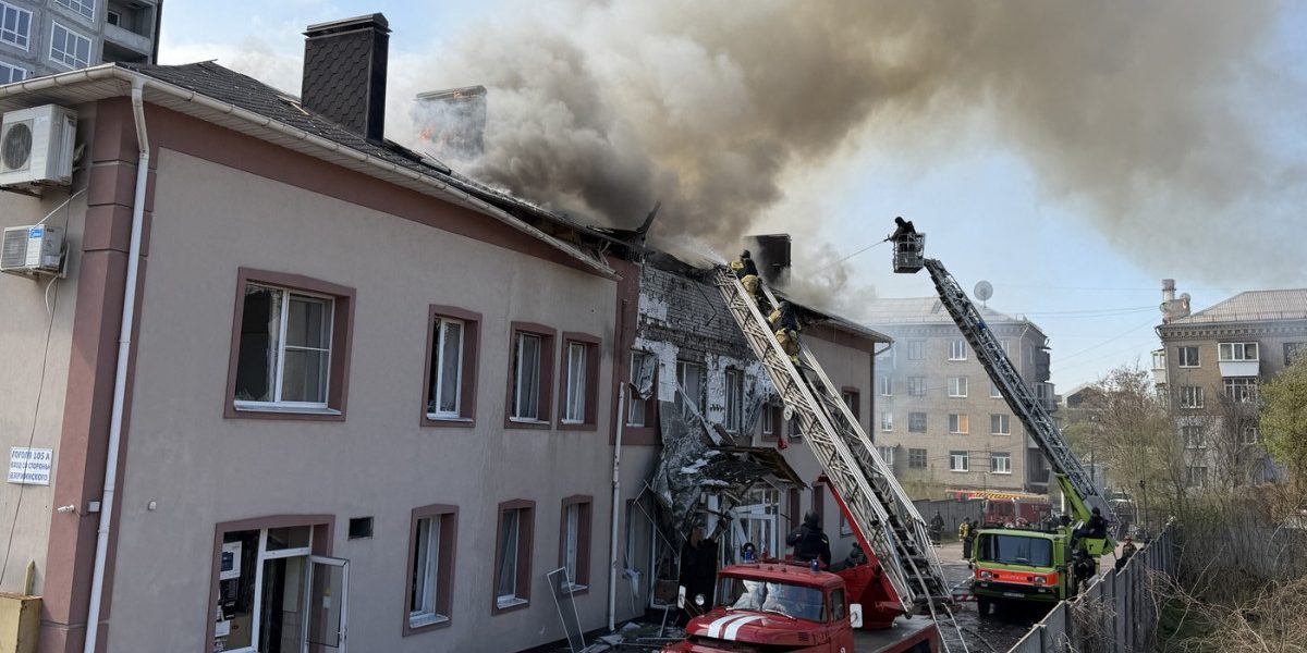 Rusia, acuzată de Ucraina că a încălcat armistițiul de Paște de 11.000 de ori