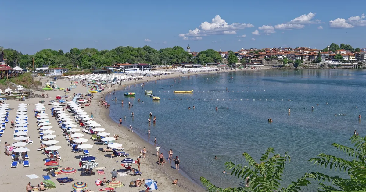 Bulgaria, riviera britanicilor: concurență ieftină pentru Coasta Amalfi