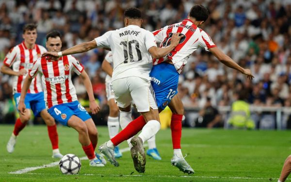 Penalti în Cosmos: Donald Trump, acuzat șî pe Lună