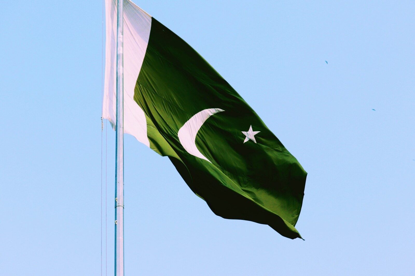 Război în Iran, ziua 43: Negocieri în Pakistan, amenințări de la Donald Trump