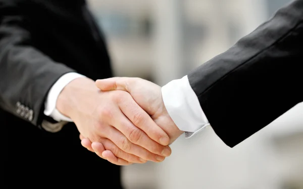 Crowe România, martor la preluarea ArcelorMittal Roman de Interpipe