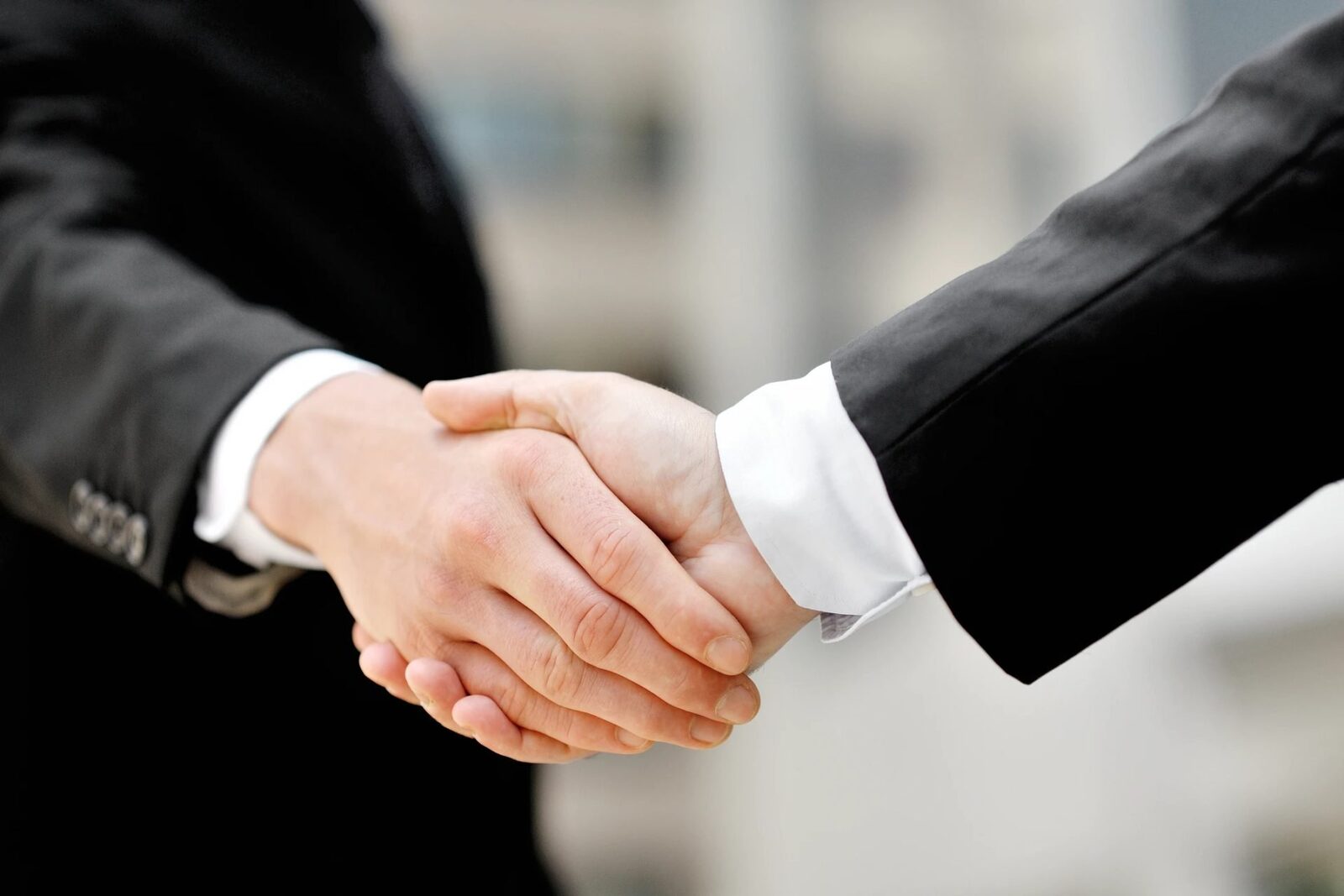 Crowe România, martor la preluarea ArcelorMittal Roman de Interpipe