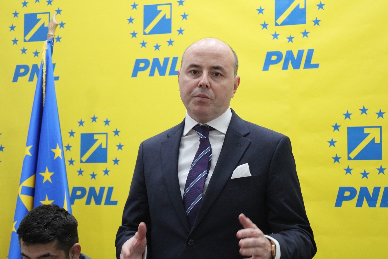 Muraru: PSD provoacă criză, cu sprijin prezidențial? Bolojan, ținta unei noi mișcări?
