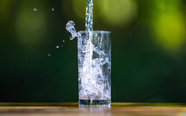 Apa, inamicul ascuns: cum crește riscul de hipertensiune