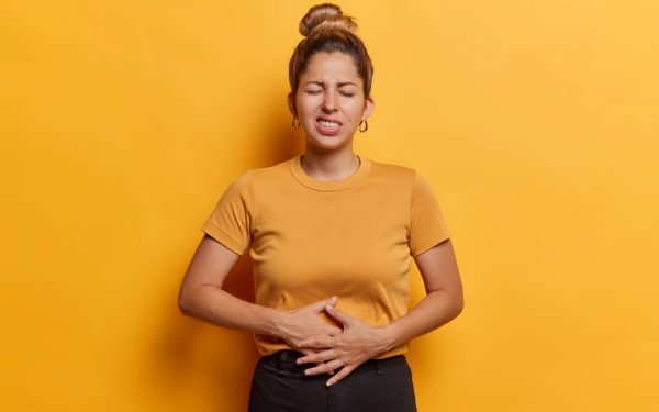 A scăpat de balonare după masă: Sfaturi simple de la specialiști pentru o digestie ușoară