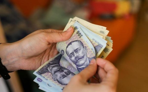 Meserii bănoase în România: Top 5 profesii cu salarii grase