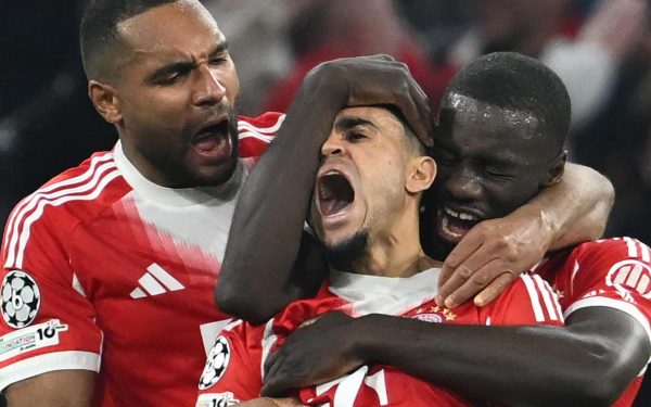 Bayern elimină Real Madrid într-o „dublă” de infarct