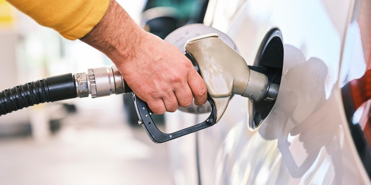 Unde găsești AZI cea mai ieftină benzină și motorină în România