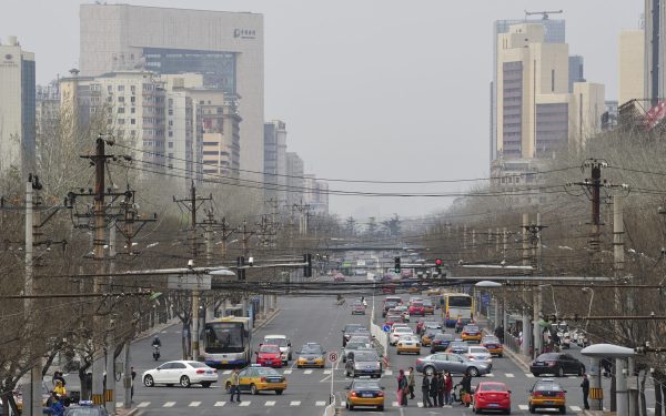 Transportul de pasageri, în scădere, dar românii călătoresc mai mult Transportul rutier de pasageri din România a înregistrat o scădere de 4,2% în 2025, comparativ cu anul precedent, în ceea ce privește numărul total de persoane transportate