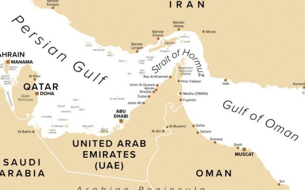Trump, furios, amenință: Scufundăm navele iraniene. Lincoln, la 200 km de Iran