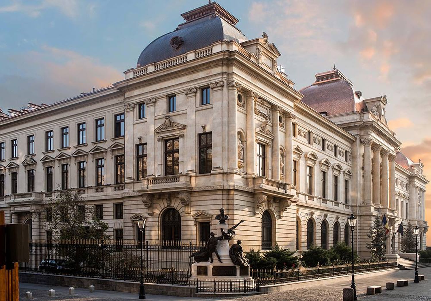 Perspectiva privind rata dobânzii în regiunea Europei Centrale și de Est devine mai stabilă Recent, analiștii și bancherii centrali din Europa Centrală și de Est și-au ajustat anticipațiile privind evoluția ratei dobânzii, evidențiind o tendință spre stabilitate
