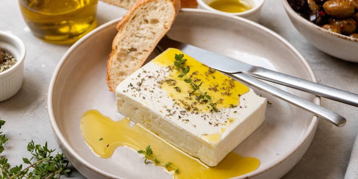 Brânza-minune: Mănânci zilnic și topești grăsimea de pe burtă!