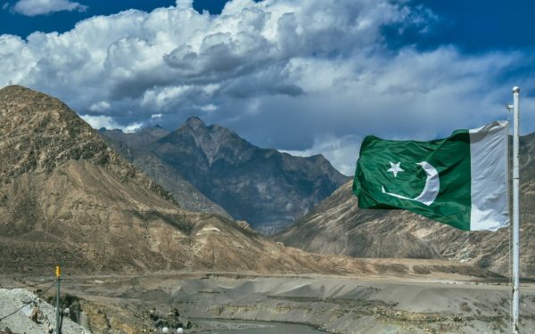Pakistan: RAȚIE de curent electric, din cauza războiului din Orientul Mijlociu