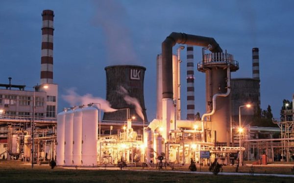 România, șansă uriașă: Petrotel Lukoil, repornire cu derogare din SUA