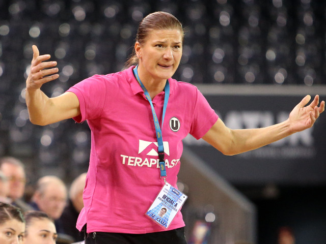 Carmen Amariei, despre Marie-Louise Eta: ”E puțin diferit”, o premieră în fotbalul European