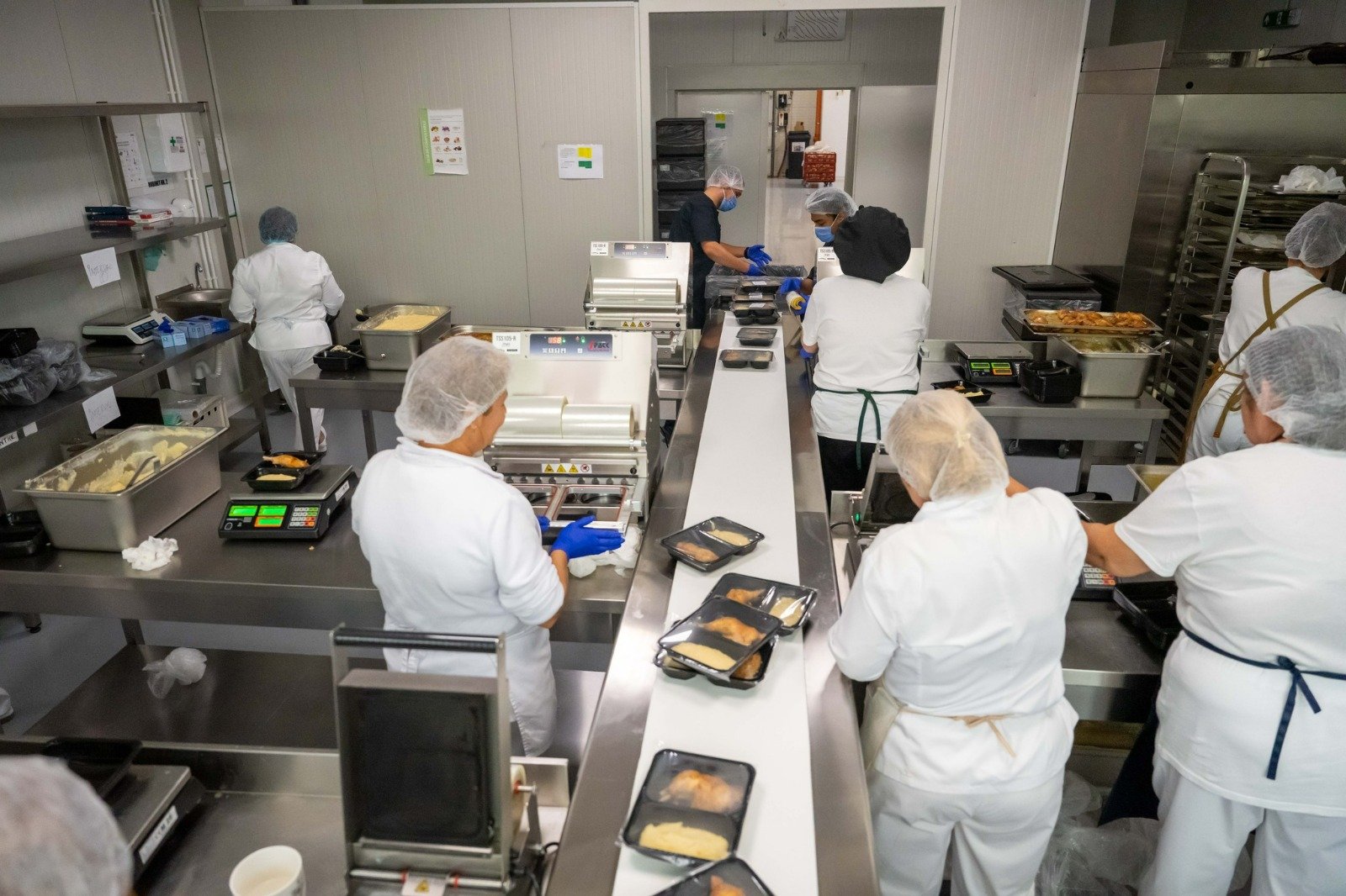 Sectorul 6 din Capitală îmbrățișează inițiativa de a reduce risipa alimentară printr-un proiect inovator, ce vizează colaborarea cu operatorii din lanțul agroalimentar
