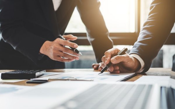 Organizații de business, alarmate: România riscă investițiile, PNRR și ratingul