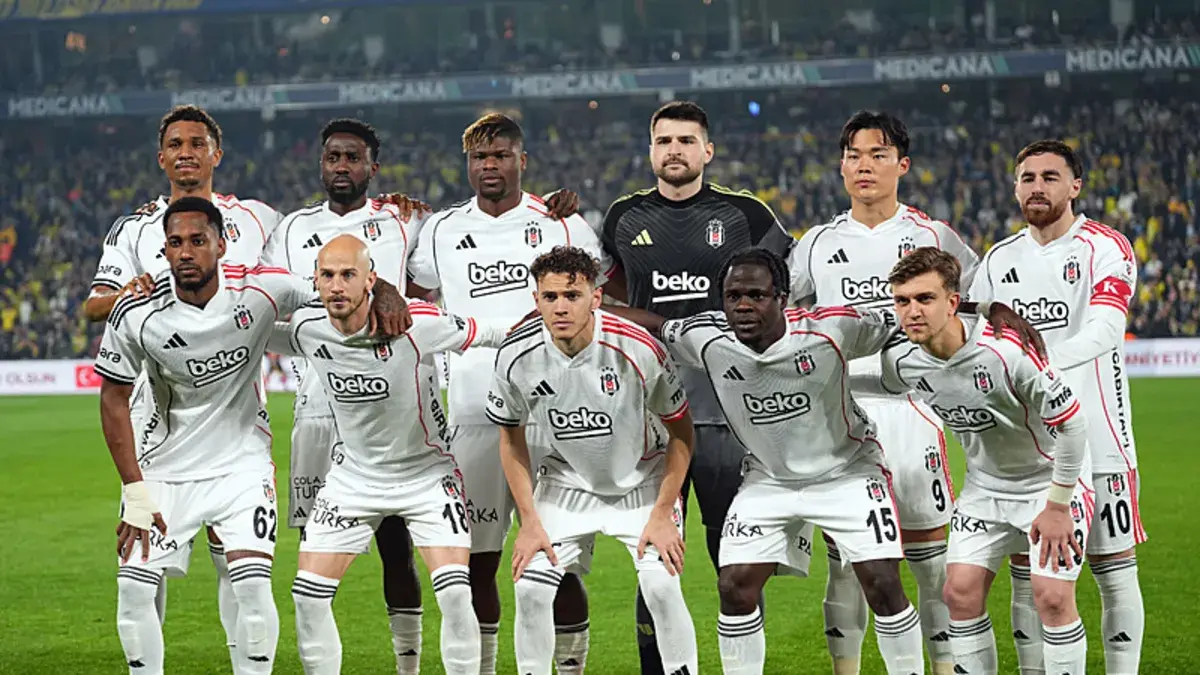 Beşiktaş – Antalyaspor, duel INCENDIAR în Super Lig