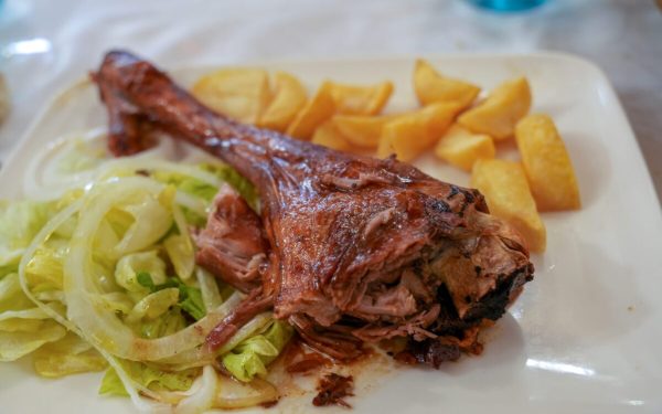 5 garnituri de sărbătoare pentru miel: sfaturi să mănânci echilibrat