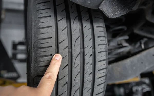 Verificare OBLIGATORIE: Ce trebuie să știe șoferii despre anvelope. România, avertisment