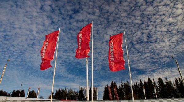 LUKOIL, la răscruce: Ce se întâmplă cu benzinăriile din România și Europa