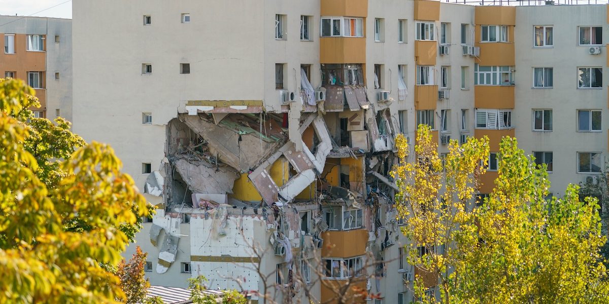 Blocul distrus din Rahova: Bucureștenii așteaptă după 6 luni să-și ia actele