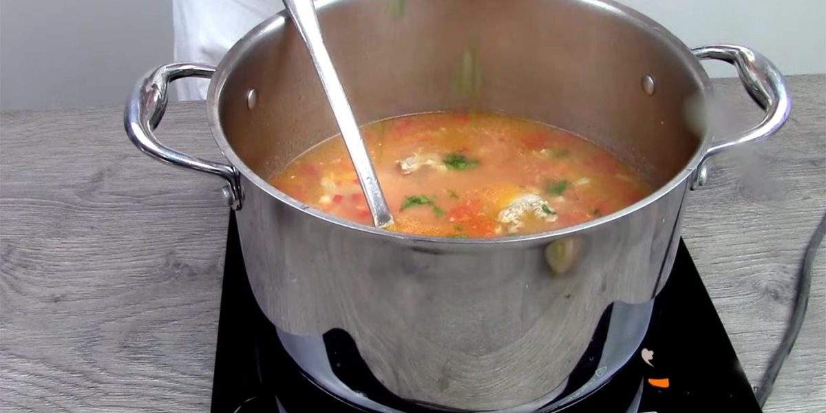 Atenție mare! Un condiment banal strică ciorba de curcan