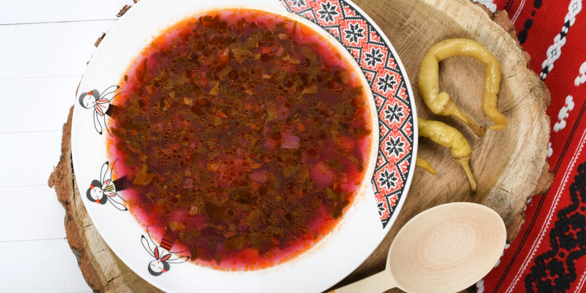 Secretele ciorbei de lobodă: Cum faci o zeamă gustoasă și sănătoasă?