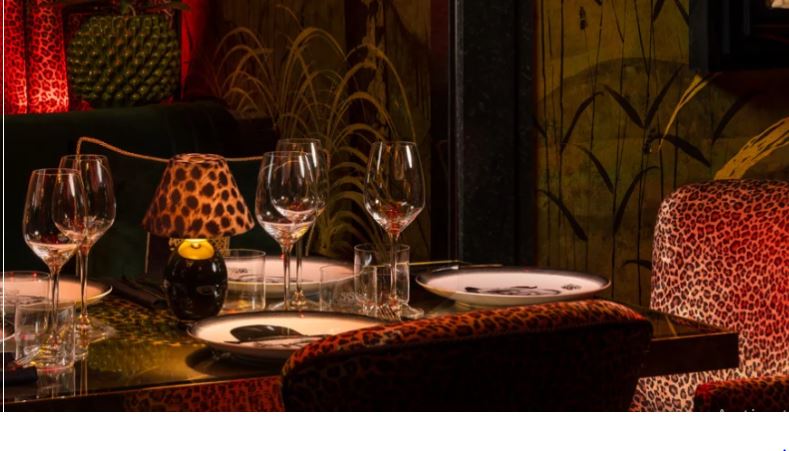 Hotel VECHI din România, cu prețuri mari, caută personal