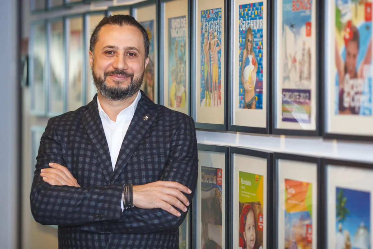 Cotațiile petrolului scad, românii caută vacanțe: Christian Tour, asaltat de cereri după detensionarea din Orientul Mijlociu Bucureștiul a fost martorul unui interes crescut pentru vacanțe, după ce cotațiile petrolului au înregistrat o scădere semnificativă