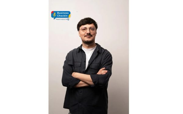Cristian a spus PAS la munca de acasă și a pornit Startup, pe bune!