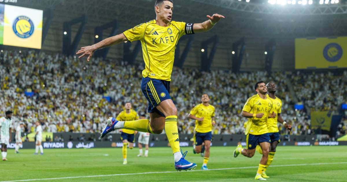 Cristiano Ronaldo a marcat două goluri în victoria echipei Al-Nassr cu scorul de 5-2 asupra formației Al-Najma, într-un meci contând pentru campionatul saudian
