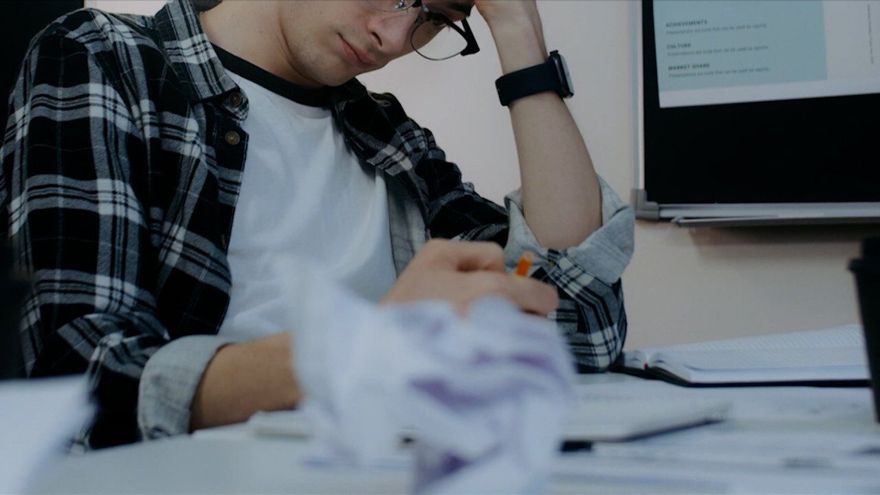 Stresul de după vacanță: Cum treci cu bine de revenirea la muncă!