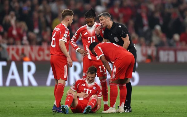 Stanișic, accidentat, părăsește terenul, Bayern în dezavantaj cu Real Madrid