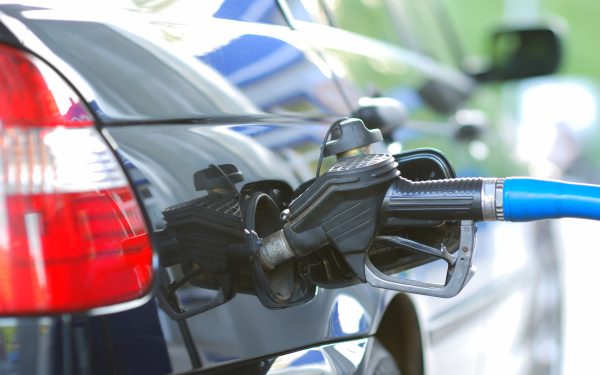 Carburanții nu se ieftinesc! Scumpiri masive, avertizează specialiștii despre preț