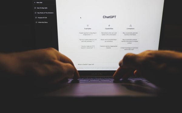 AI la ISJ Timiș: Chat GPT, folosit pentru petiții. Autoritățile, în dialog