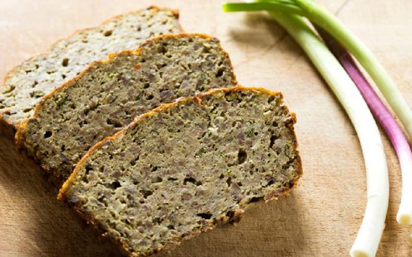 Câte calorii ascunde o felie de drob de pui? Verdictul nutriționiștilor