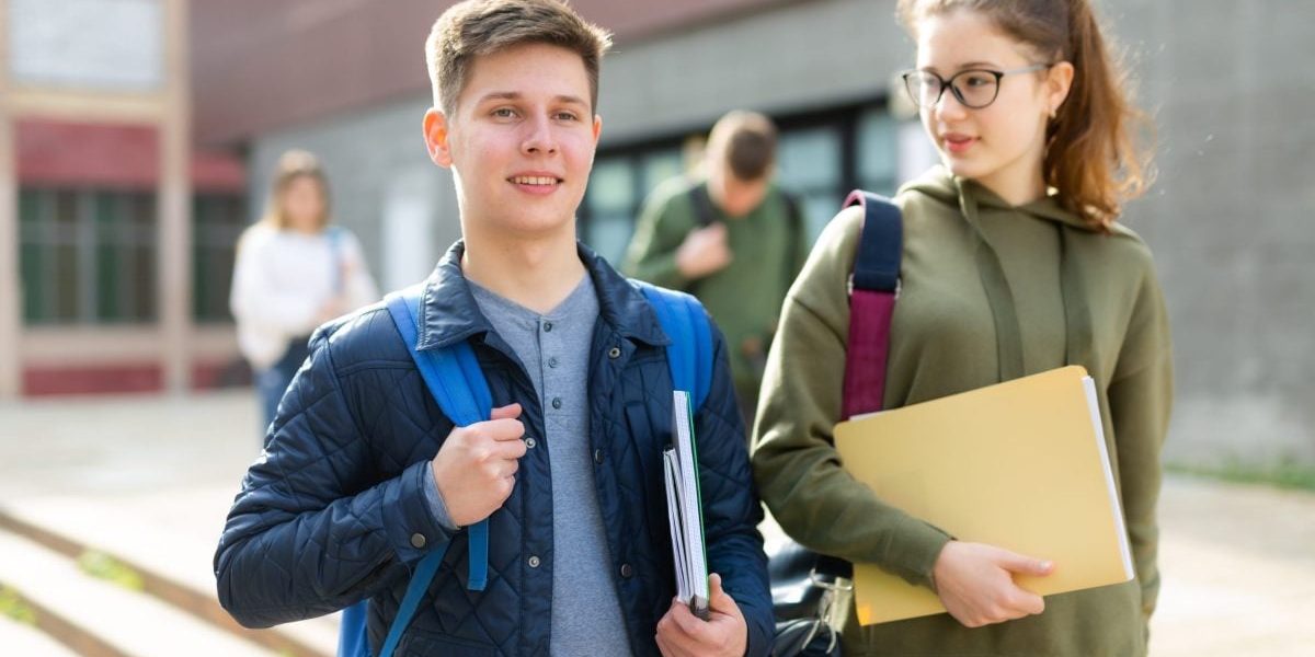 Olimpicii pot intra la liceu fără examen în 2026: Ce condiții sunt