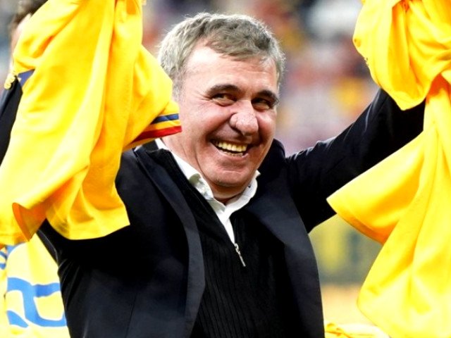 Gică Hagi a fost surprins în miez de noapte la Constanța