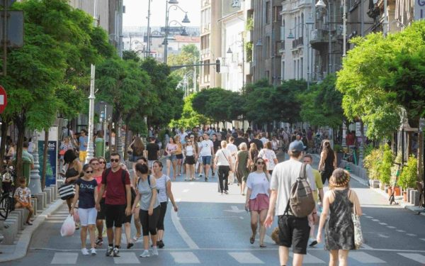 București: Calea Victoriei și Ion Brezoianu, pietonale 25 de weekenduri