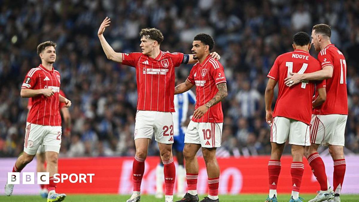 Porto și Nottingham Forest se întâlnesc din nou, cu o istorie bogată și așteptări mari Meciul dintre Porto și Nottingham Forest promite spectacol, cele două echipe având un parcurs european distinct