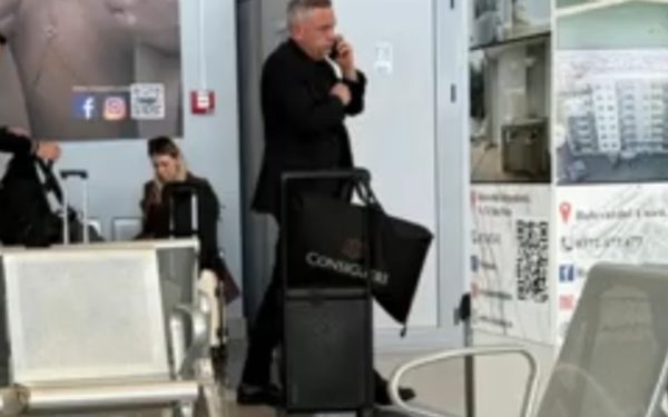 Barbu, cu valiză de 5.000€: „Nu știu ce e Louis Vuitton”