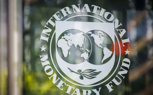 FMI taie prognoza de creștere a României, Erste dă semnal de alarmă