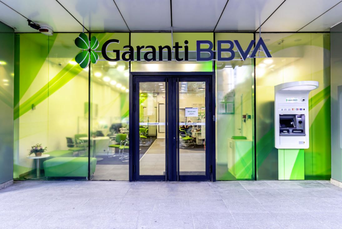 Garanti BBVA lansează campania de oferte digitale pentru credite de nevoi personale Garanti BBVA demarează o campanie specială valabilă între 7 aprilie și 8 mai 2026, menită să stimuleze utilizarea serviciilor digitale pentru obținerea de credite de nevoi personale