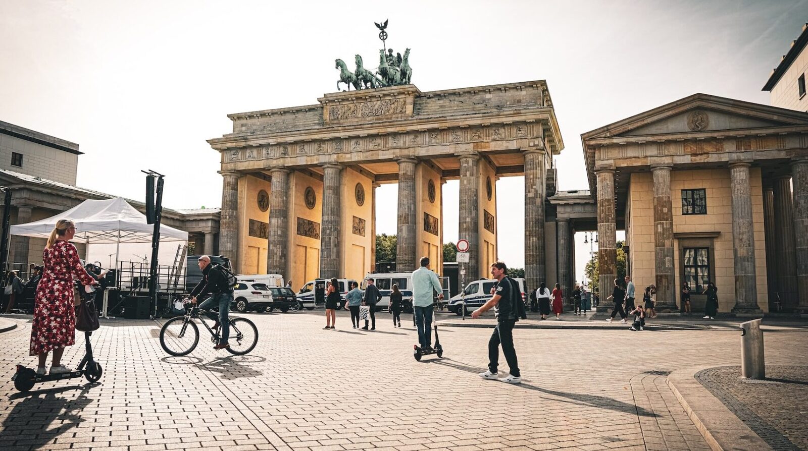 Turiștii din BERLIN, recompensați! Colectarea deșeurilor, recompensată!