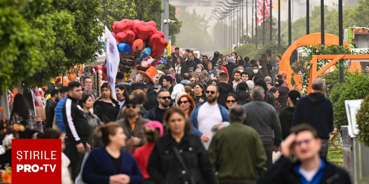 Omenirea, pe deficit natural: Planeta nu mai face față consumului