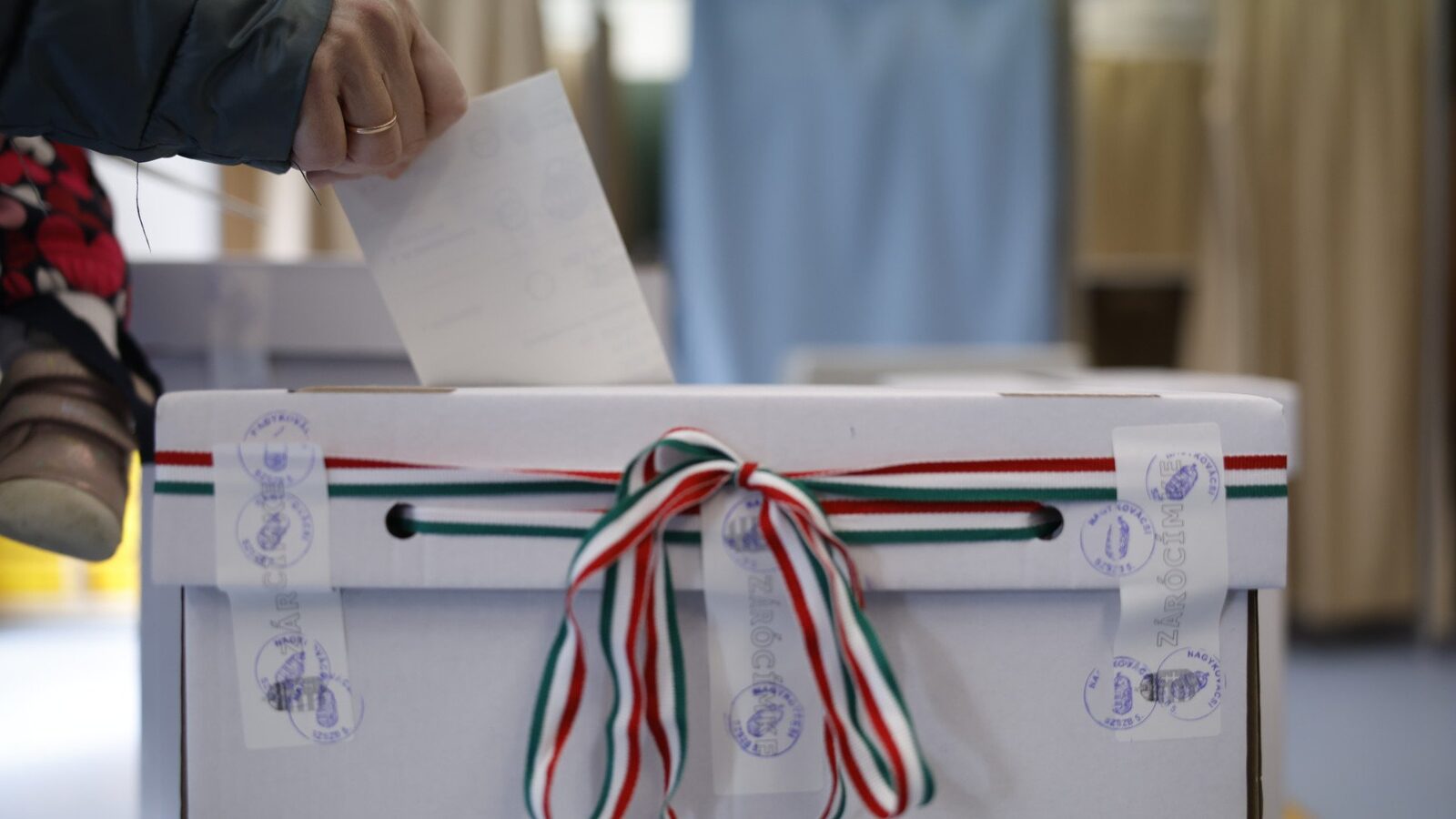 Alegeri 2026: Proiecții-ȘOC! Partidul TISZA, aproape de majoritate?