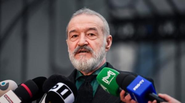 Becali, scandal cu Rădoi: „Nu-l bag pe Chiricheș” dacă FCSB joacă baraj european