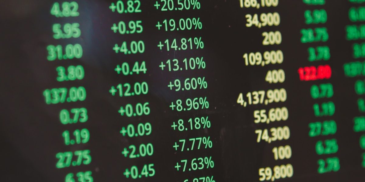 Bursa de la București, pe plus după Paște: BET urcă cu 0,5% pe optimism extern